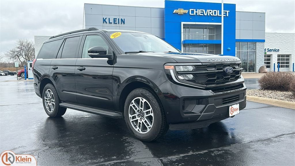 2025 Ford Expedition Active in Other — front three-quarter view