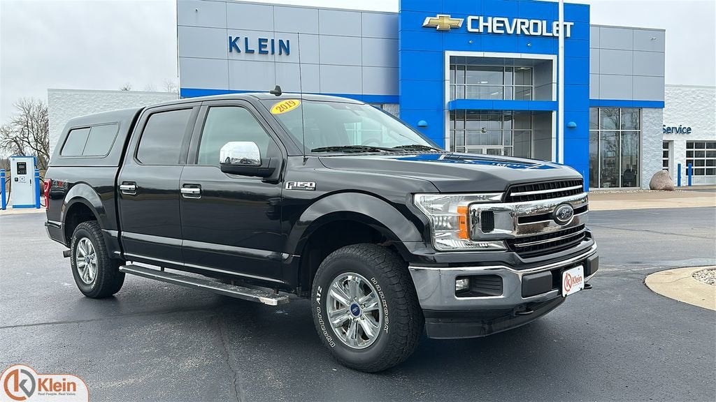 2019 Ford F-150 XL in Black — front three-quarter view