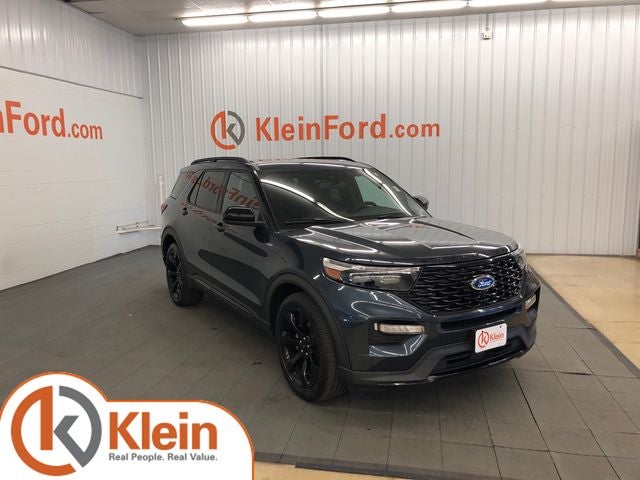 2023 Ford Explorer ST-Line 2 WHEEL DRIVE/ROOF in Stone Blue Metallic — front three-quarter view