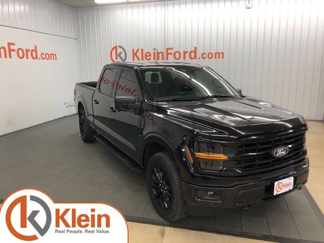 2024 Ford F-150 XLT 303A/PLUS PACKAGE/LONG BOX in Agate Black Metallic — front three-quarter view